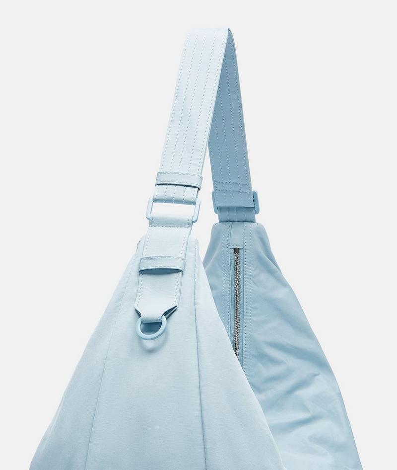Liebeskind Nylon Moon Hobo L - Hellblau