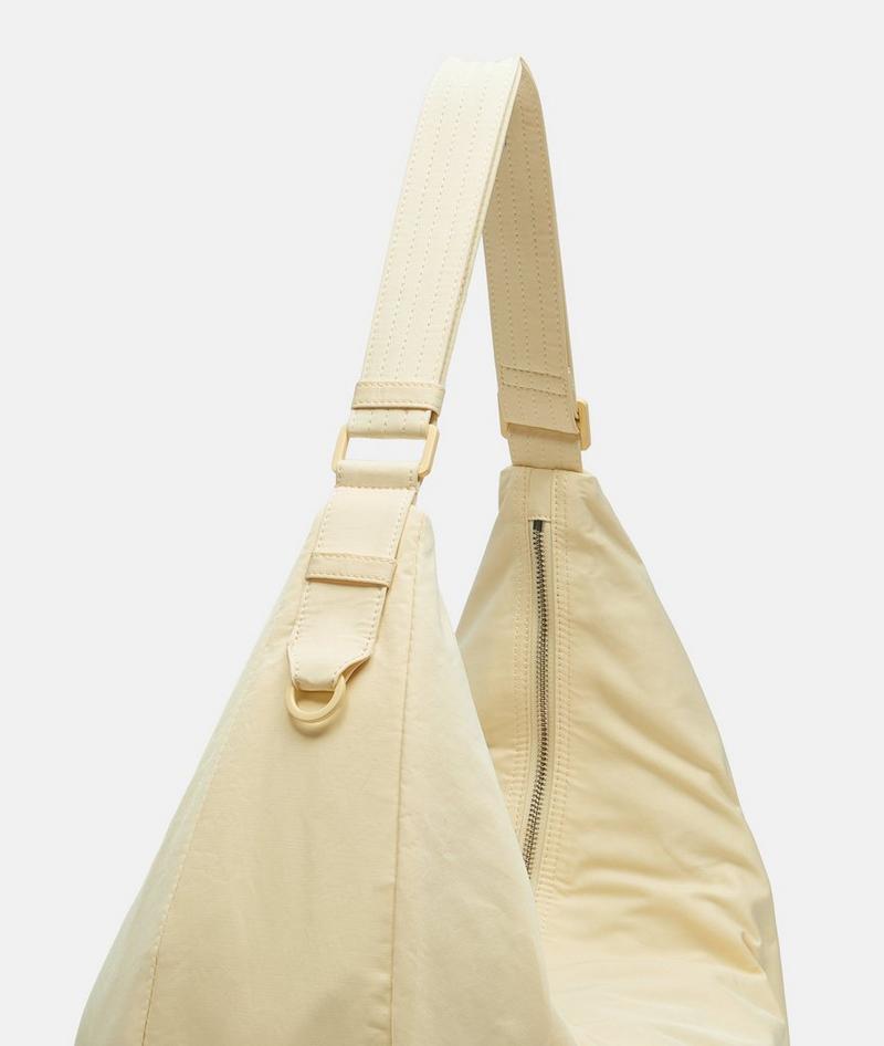 Liebeskind Nylon Moon Hobo L - Hellgelb