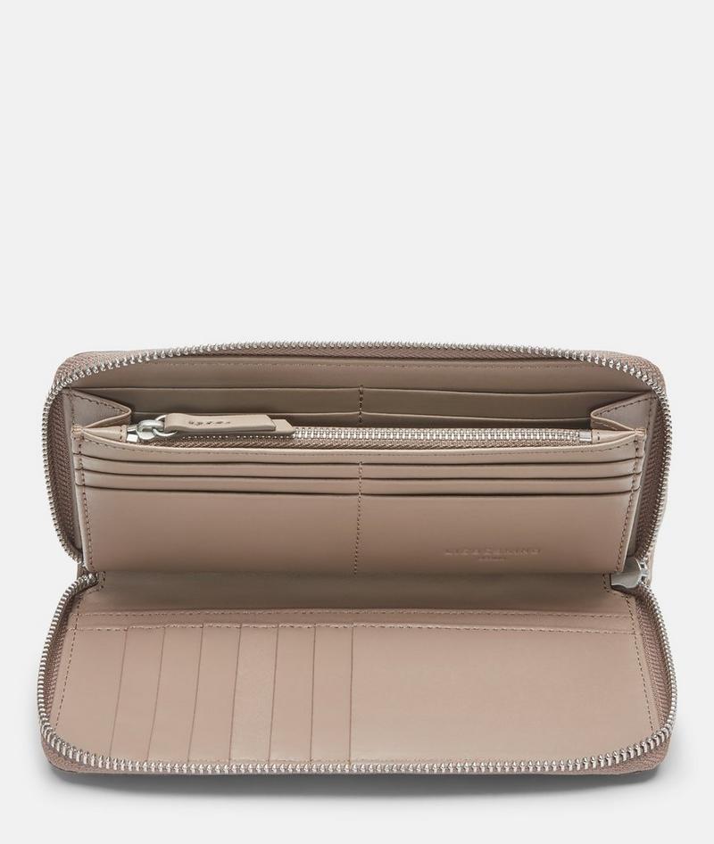 Liebeskind Juna Geldbörse L - Cognac