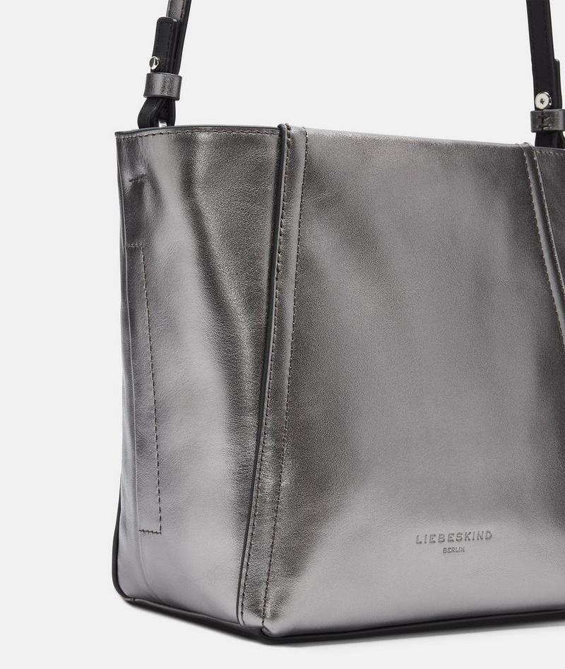 Liebeskind Metallic Chudy Hobo S - Silber