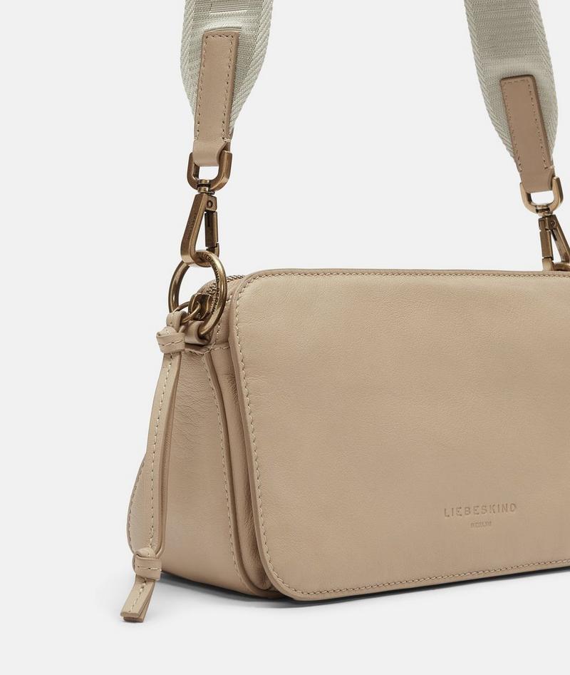 Liebeskind Clarice Crossbody M - Hellbraun